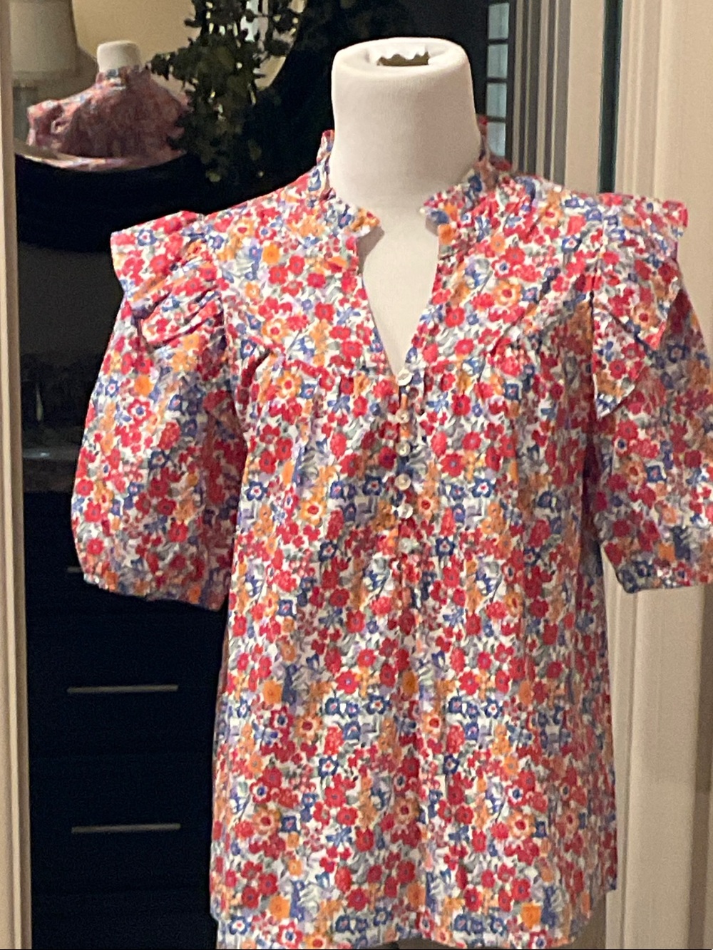 entro Floral Puff-Sleeve Blouse in Pink Multi